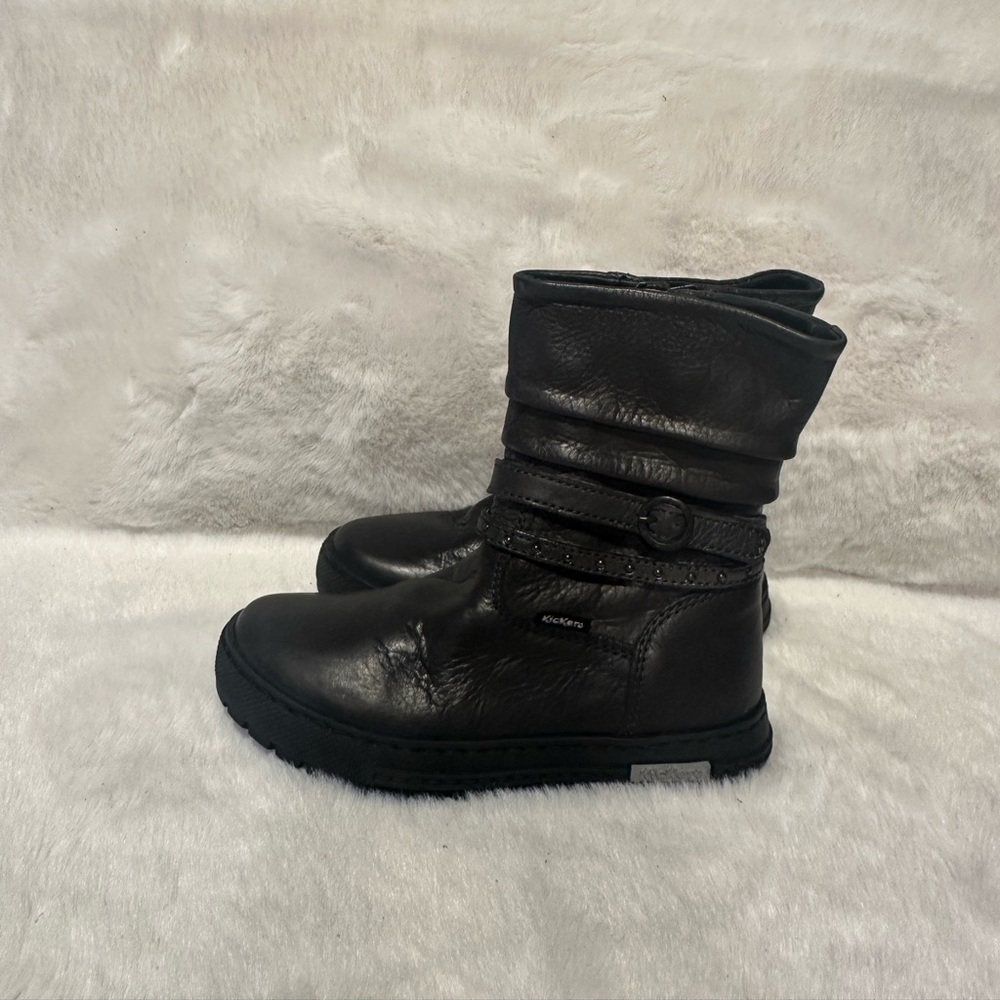 Leather boots Kickers